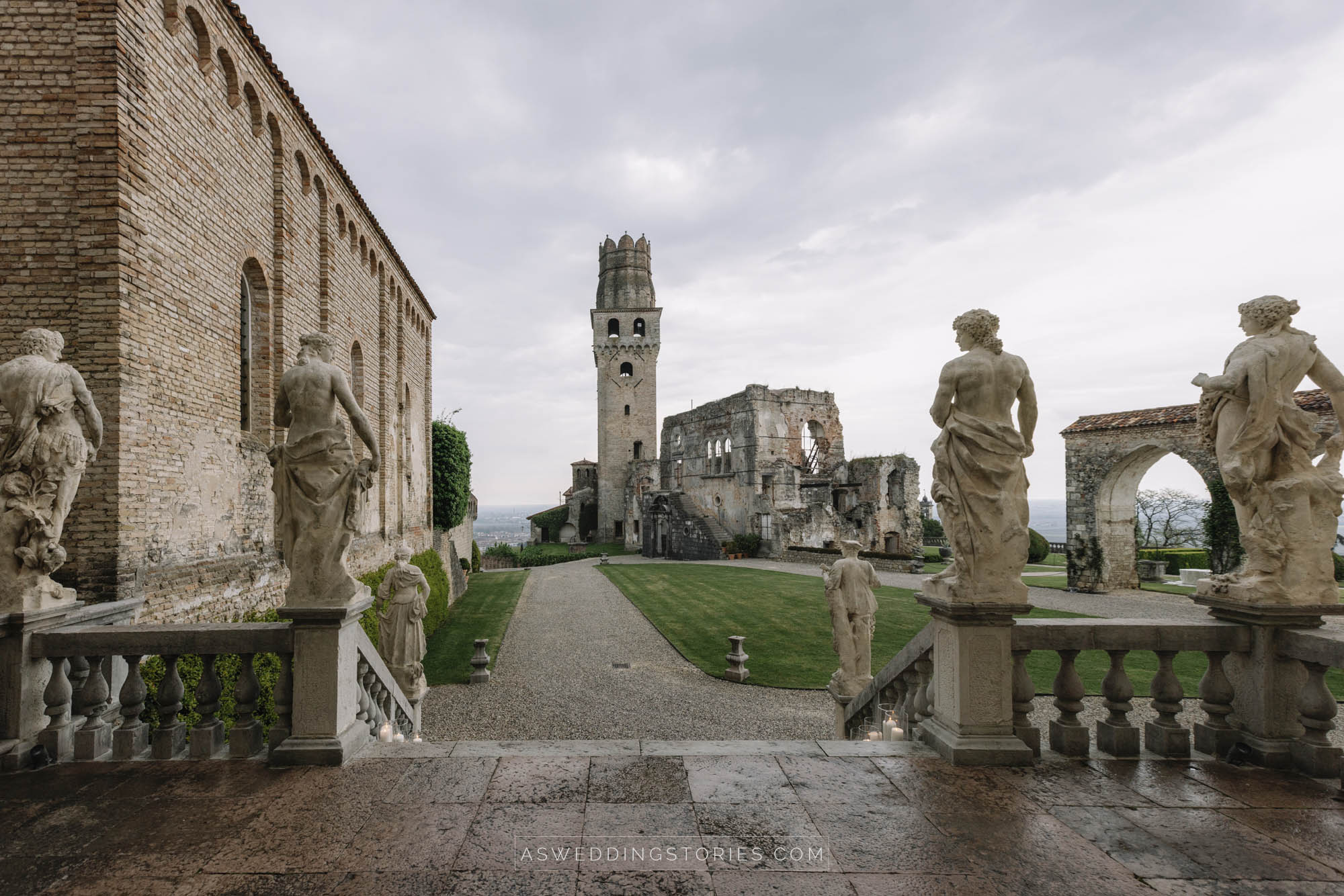 Foto  Trebaseleghe Castello San Salvatore, Susegana Elena  e Gianmarco